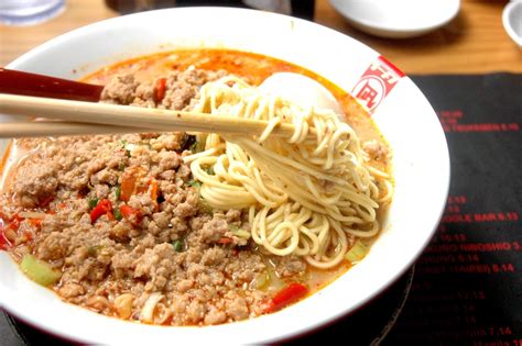 DUDE FOR FOOD: A Spicy Encounter with Ramen Nagi's Nagoya King