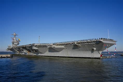 DVIDS - Images - USS Gerald R. Ford returns from deployment [Image 3 of 16]