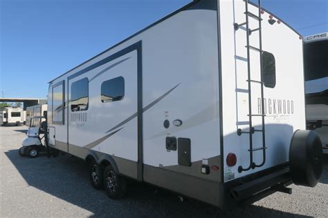 NEW 2023 ROCKWOOD ULTRA LITE 2606WS - Overview | Berryland Campers