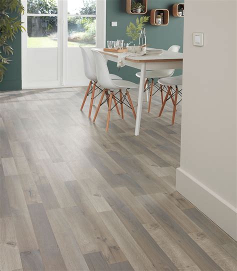 Addington Grey Oak effect Laminate flooring sample 1.996 m² ...