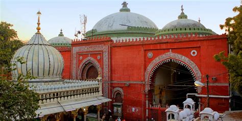 Nizamuddin Dargah Timings - Vactrone