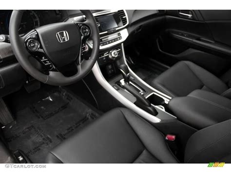 2015 Honda Accord Hybrid Touring Sedan Interior Color Photos | GTCarLot.com