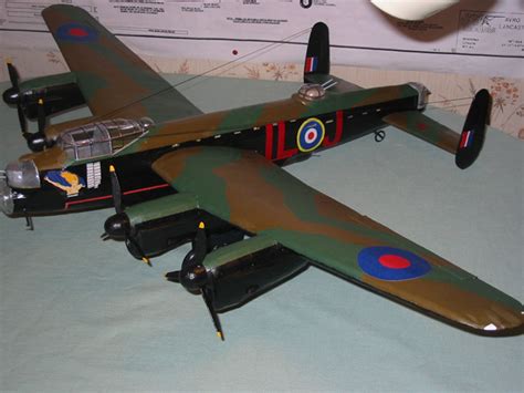 Easy Built Models - Avro Lancaster Bomber