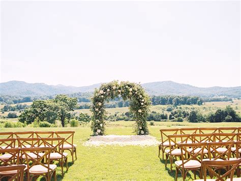 Outdoor wedding ceremony at Pippin Hill Farm and Vineyards ...