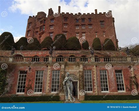 Powys Castle editorial stock photo. Image of cloudy, great - 78161873