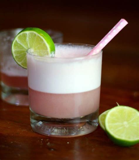 15 Spectacular Keto Alcohol Recipes to Party Low-Carb Style