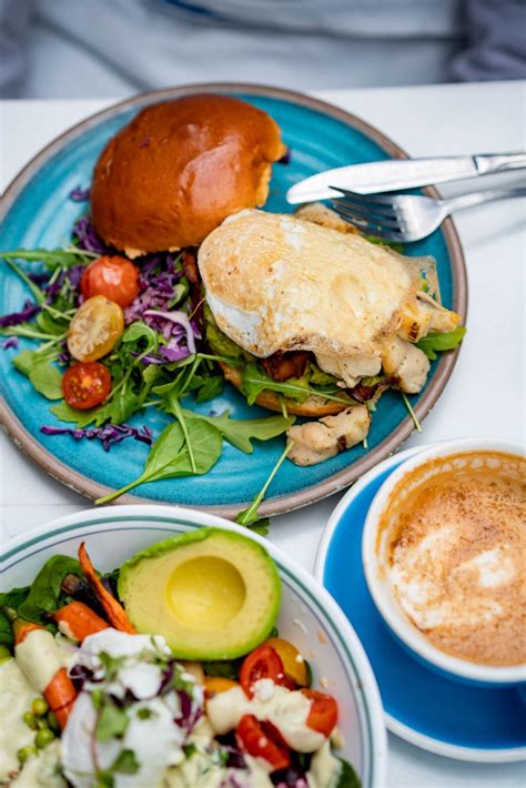 10+ TOOTHSOME Upper West Side Brunch Spots Worth the Wait