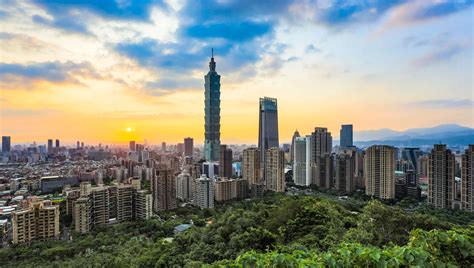 Elephant Mountain (象山登山步道) — Josh Ellis Photography