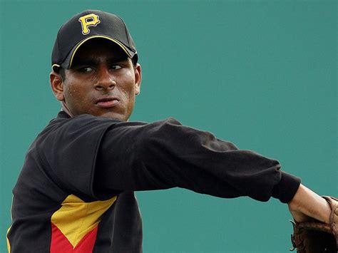 'Million Dollar Arm' pitcher Rinku Singh makes WWE television debut ...