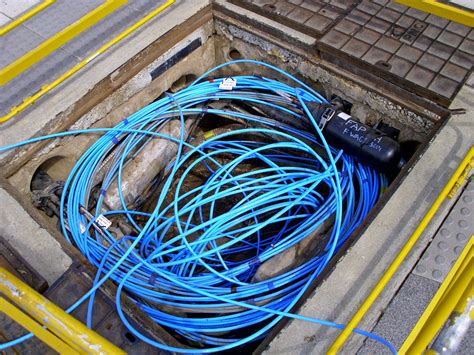 File:Fibre-optic cable in a Telstra pit.jpg - Wikipedia