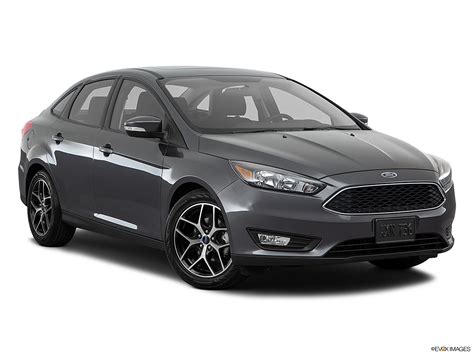 2017 Ford Focus SEL 4dr Sedan - Research - GrooveCar