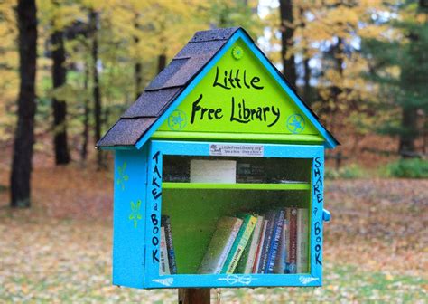 8 DIY Little Free Library Plans That Anyone Can Build