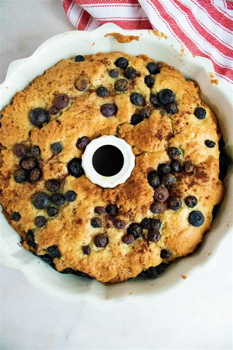 Blueberry Sour Cream Coffee Cake - Sweet Pea's Kitchen