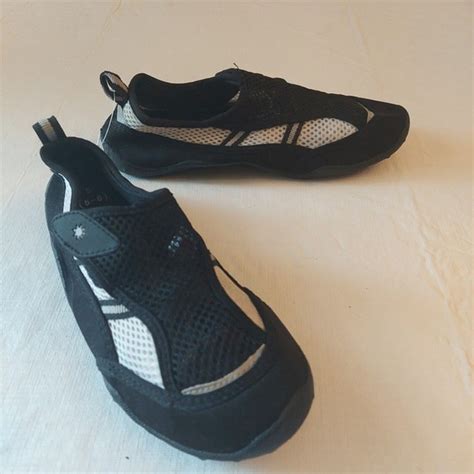 Sand N Sun | Shoes | Sand N Sun Black And White Mesh Athletic Water Shoes Womens Size Small 56 ...