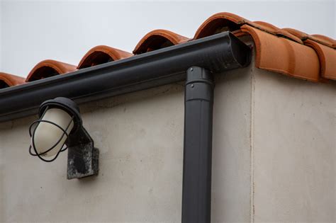 Does Seamless Gutter Installation Have To Be Done By A Pro?