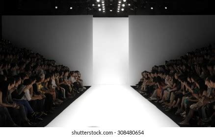 832,009 Runway Images, Stock Photos & Vectors | Shutterstock