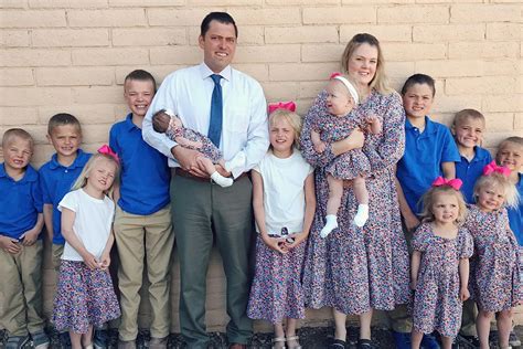 “Little House In The High Desert”: This Couple Had 12 Kids In 12 Years ...