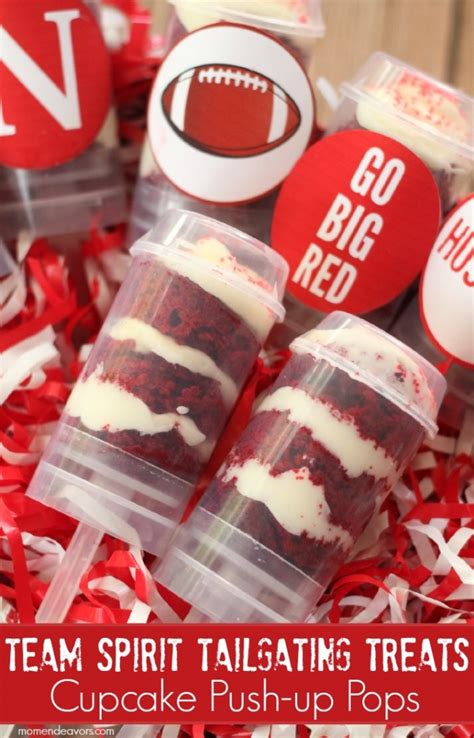 Football Team Spirit Cake Push-Up Pops (+ Nebraska cupcake printables)