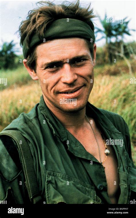 WILLEM DAFOE PLATOON (1986 Stock Photo: 30618819 - Alamy