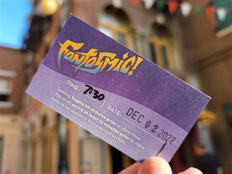 Fantasmic! Dining Packages - Everything You Need To Know - DVC Shop