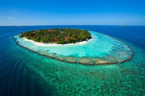 Best Price on Kurumba Maldives in Maldives Islands + Reviews!