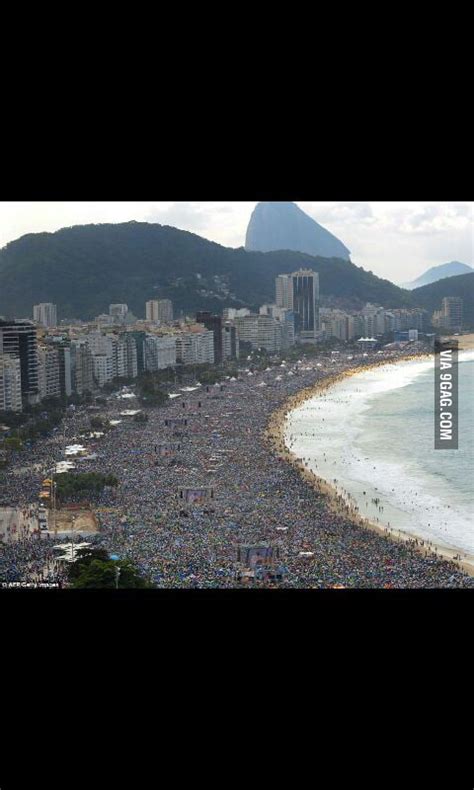 To queen concert post, I raise you Rod Stewart copacabana 1994. (4.5m ...