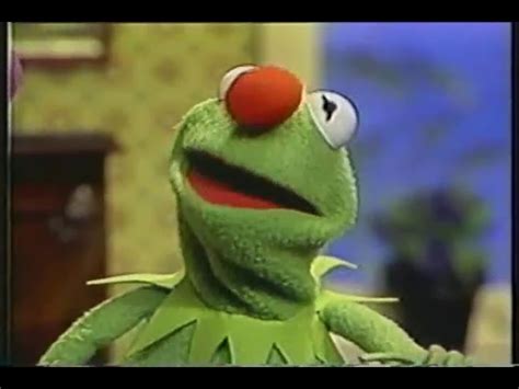 Sesame Street: Kermit The Frog Puppet - www.gruponym.mx