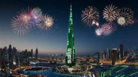 Burj Khalifa Fireworks 2024 Celebrates On New Years Eve 2024