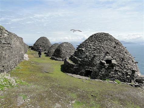 Monks' Cells, Skellig Michael, Skelligs | Unesco world heritage site ...