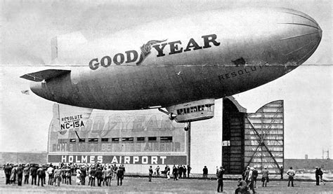 Goodyear Blimp Bus