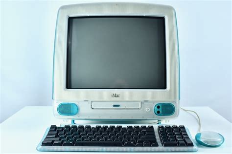 iMac G3/333 (blueberry, 1999) – mattjfuller.com