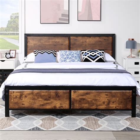 VECELO Queen Size Metal Platform Bed Frame with Vintage Wooden Headboard and Footboard Mattress ...