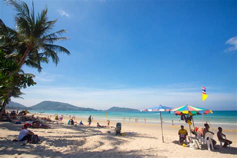 Patong Beach Photo Gallery - Photos of Patong beach - PHUKET 101