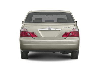 2004 Toyota Avalon Styles & Features Highlights