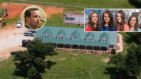 Jim Bob And Michelle Duggar Built Boys’ Room On Opposite Side Of House From Girls After Josh ...