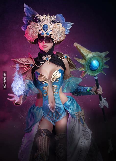 Guild Wars 2 Elementalist cosplay by Britta Cosplay - 9GAG