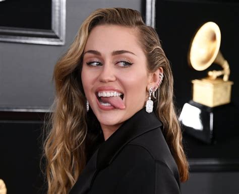 What is Miley Cyrus' real name? - 24 celebrity "real names" you had no idea about - PopBuzz