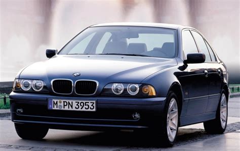 BMW 5 series 2000 E39 Sedan (2000 - 2004) reviews, technical data, prices