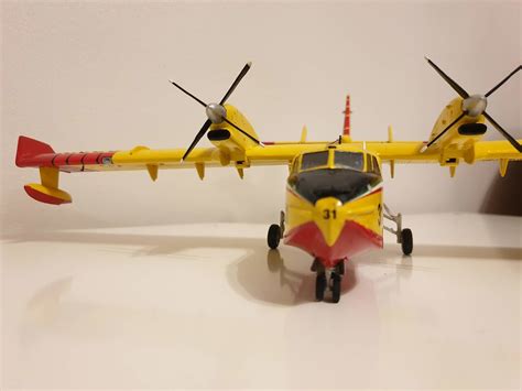 Canadair CL-415 Water Bomber Aerial Fire fighting Aircraft Italeri - No ...