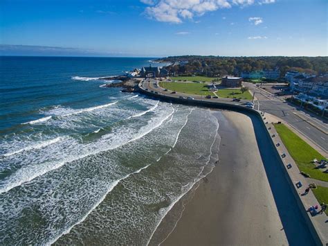 Narragansett Town Beach | Narragansett, RI 02882