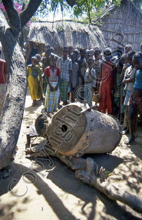 Village celebration, Jilib, 1987 photo - Claudio Viezzoli photos at ...