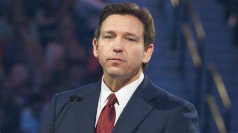 Ron DeSantis' Forced Smile At 2023 GOP Debate Amplifies Trump's Personality Transplant Diss