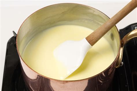 Crème Anglaise Recipe (Video Tutorial) — Chef Iso