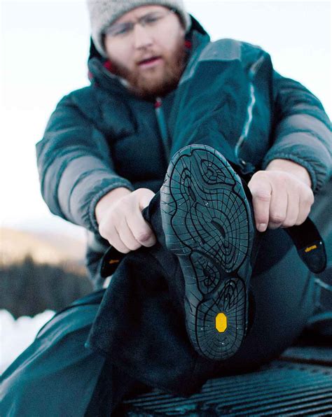 First Look: Vibram Wrap-On ‘Winter Furoshiki’ Footwear | GearJunkie