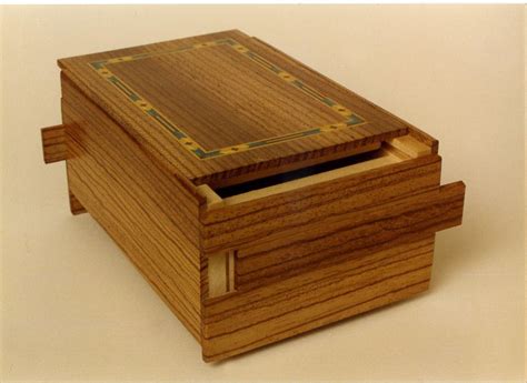 Zebrawood Puzzle box - FineWoodworking