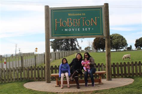 Hobbiton Movie Set Tour – Joy Meets Life