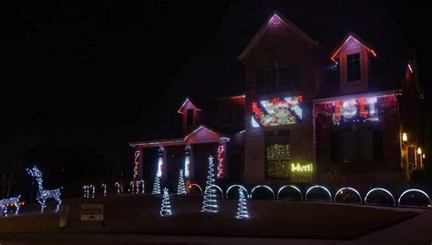 Holiday Displays & Christmas Lights in Frisco, Tx - WiseMommies