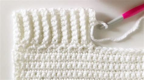 Chunky Ribbed Crochet Blanket - Amelia's Crochet