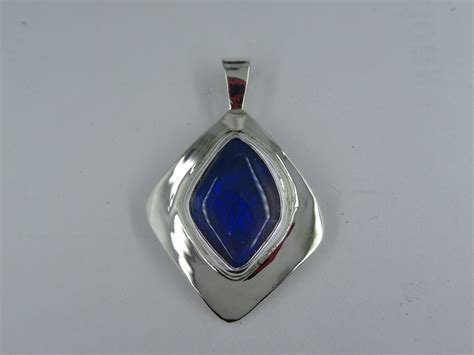 Australian Opal Pendant - Etsy