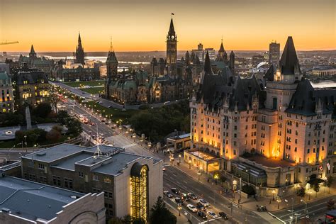 panoramic-view-of-downtown-ottawa-with-parliament-hill_016-credit ...